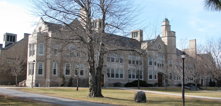 Hawkins_Hall,_State_University_of_New_York_at_Plattsburgh