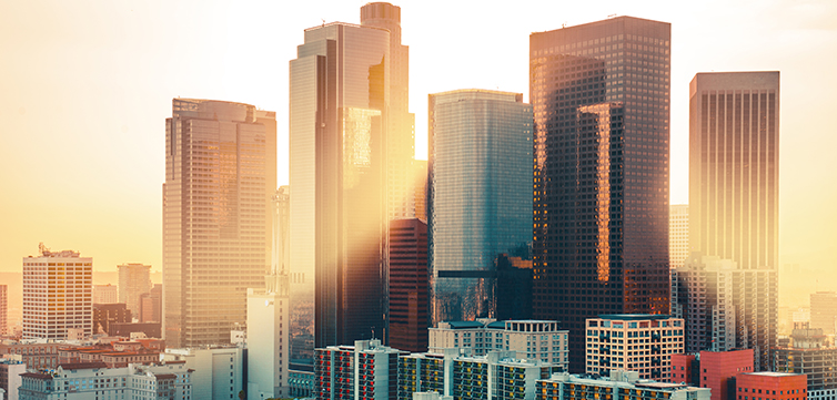Los-Angeles-skyline-feat