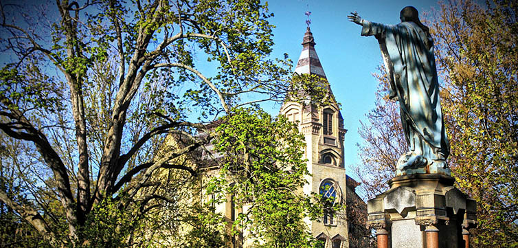 University_of_Notre_Dame's_God_Quad-feat