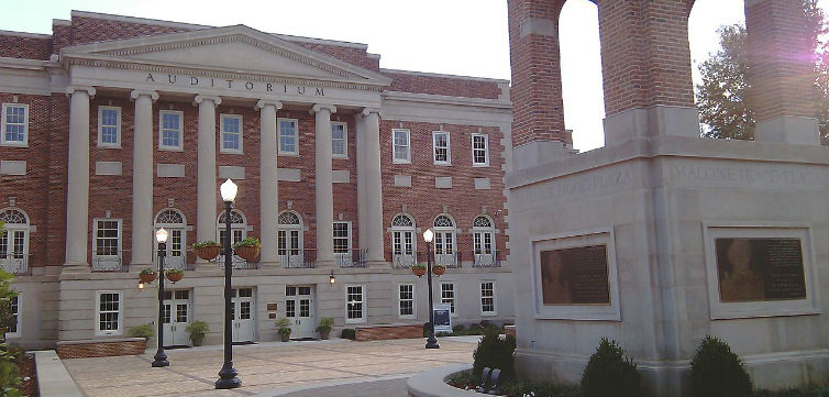 UofAlabamaMalone-feat