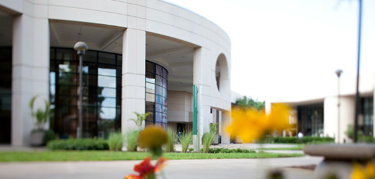 ValenciaCollege-feat