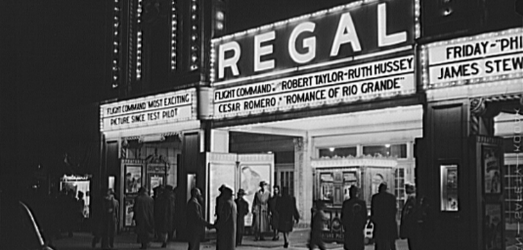 chicago movie theater feature