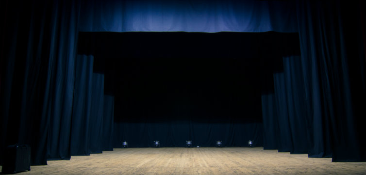 empty stage feat