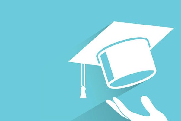 Alumni graduation cap